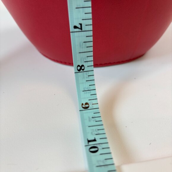 Madewell Red Leather Drawstring Bucket Bag Crossbody NWOT - Picture 7 of 9